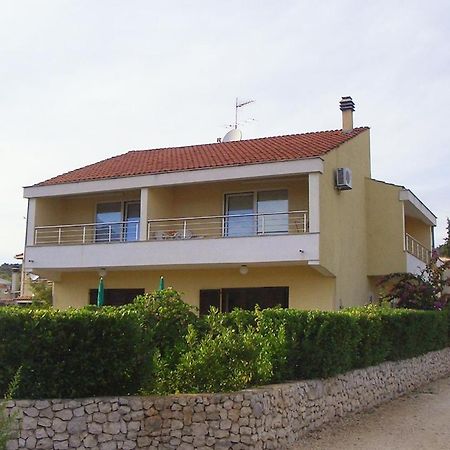 Apartments By The Sea Vinisce, Trogir - 5229 المظهر الخارجي الصورة